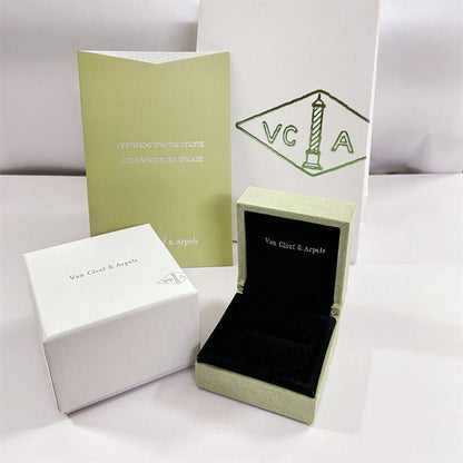[Clover]VA CLOVER BRACELET NECKLACE RING BOX GIFT BAG