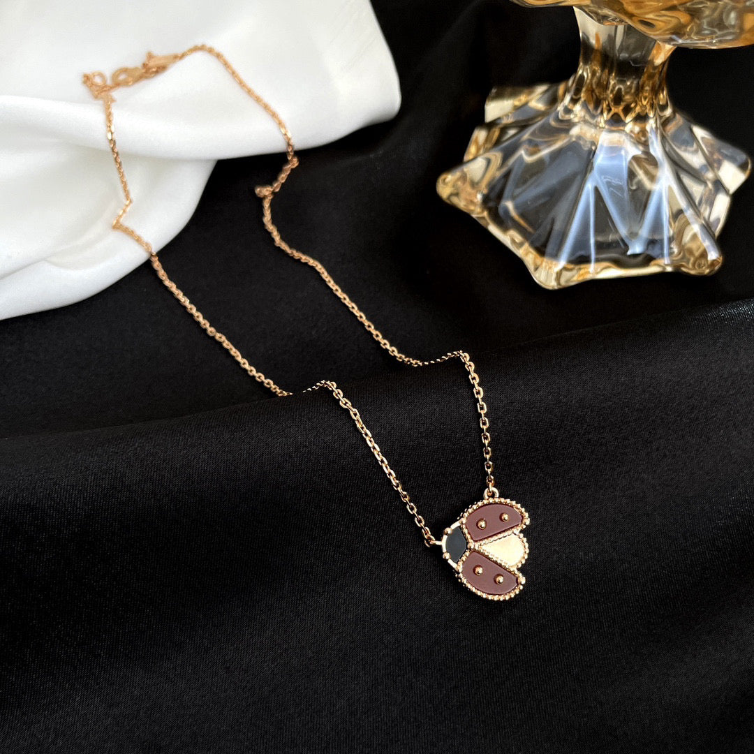 [Clover]LUCKY  CARNELIANS LADYBUG NECKLACE