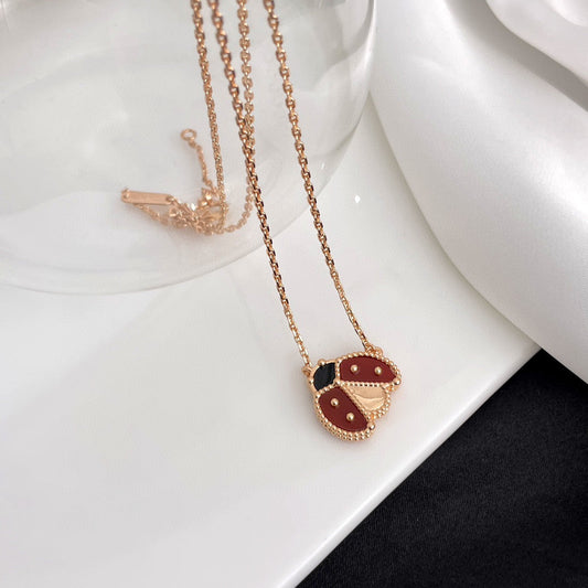 [Clover]LUCKY  CARNELIANS LADYBUG NECKLACE