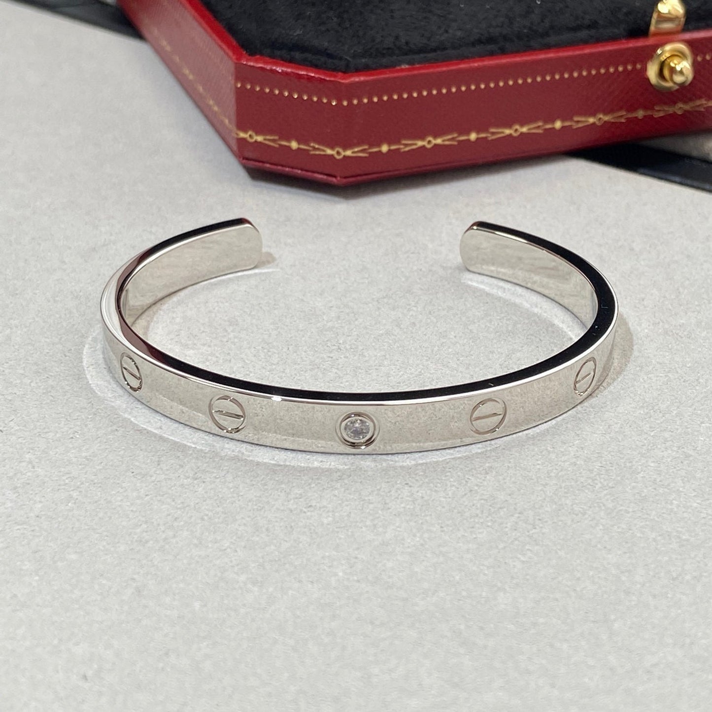 [Clover]LOVE BRACELET 6.1MM 1 DIAMOND OPEN CUFF