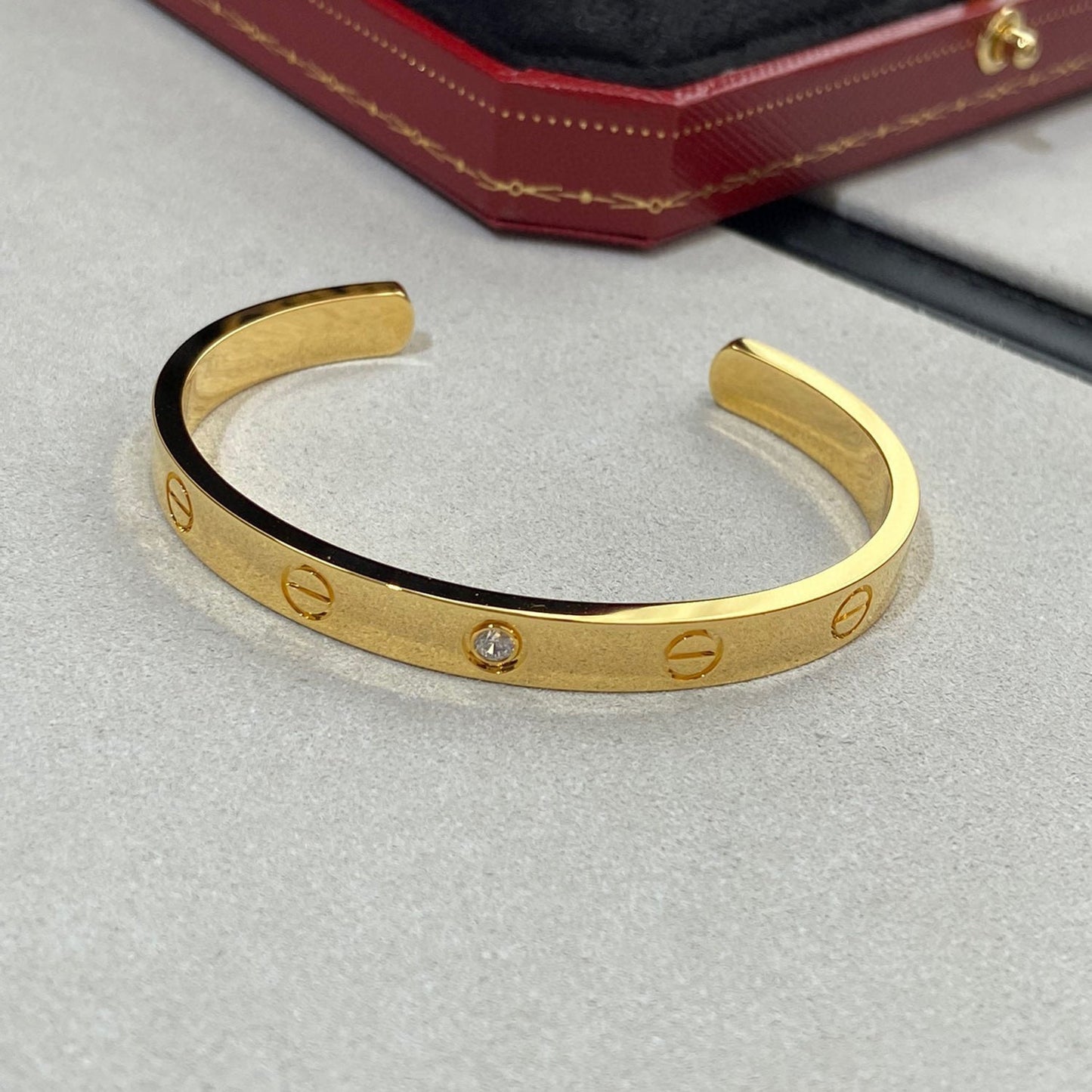 [Clover]LOVE BRACELET 6.1MM 1 DIAMOND OPEN CUFF