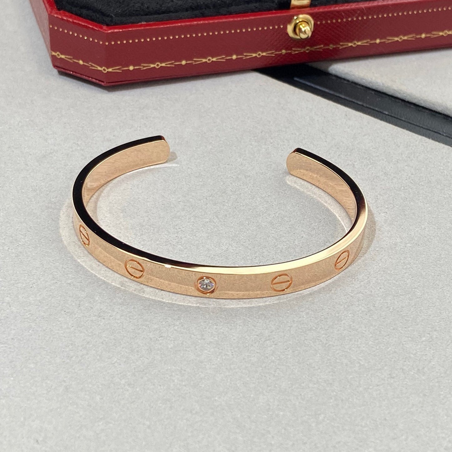 [Clover]LOVE BRACELET 6.1MM 1 DIAMOND OPEN CUFF