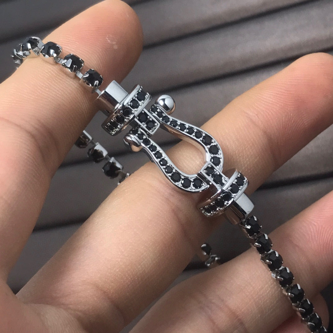 [Clover]FORCE  LARGE HORSESHOE FULL DIAMOND TENNIS BRACELET