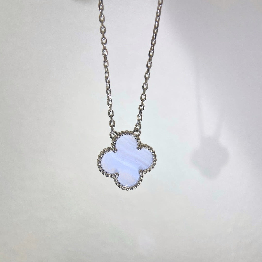 [Clover]CLOVER 15MM BLUE CHALCEDONY NECKLACE SILVER