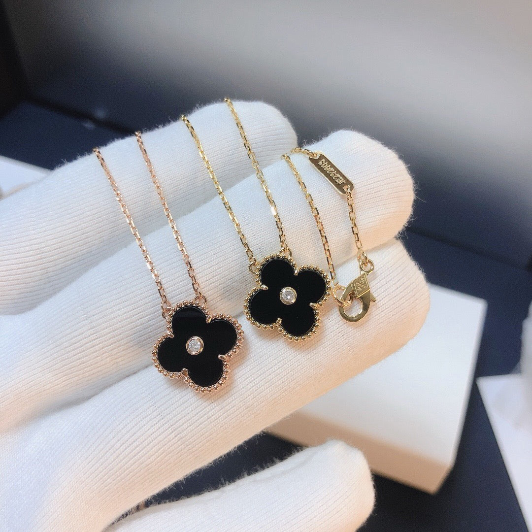 [Clover]CLOVER 15MM DIAMOND ONYX NECKLACE