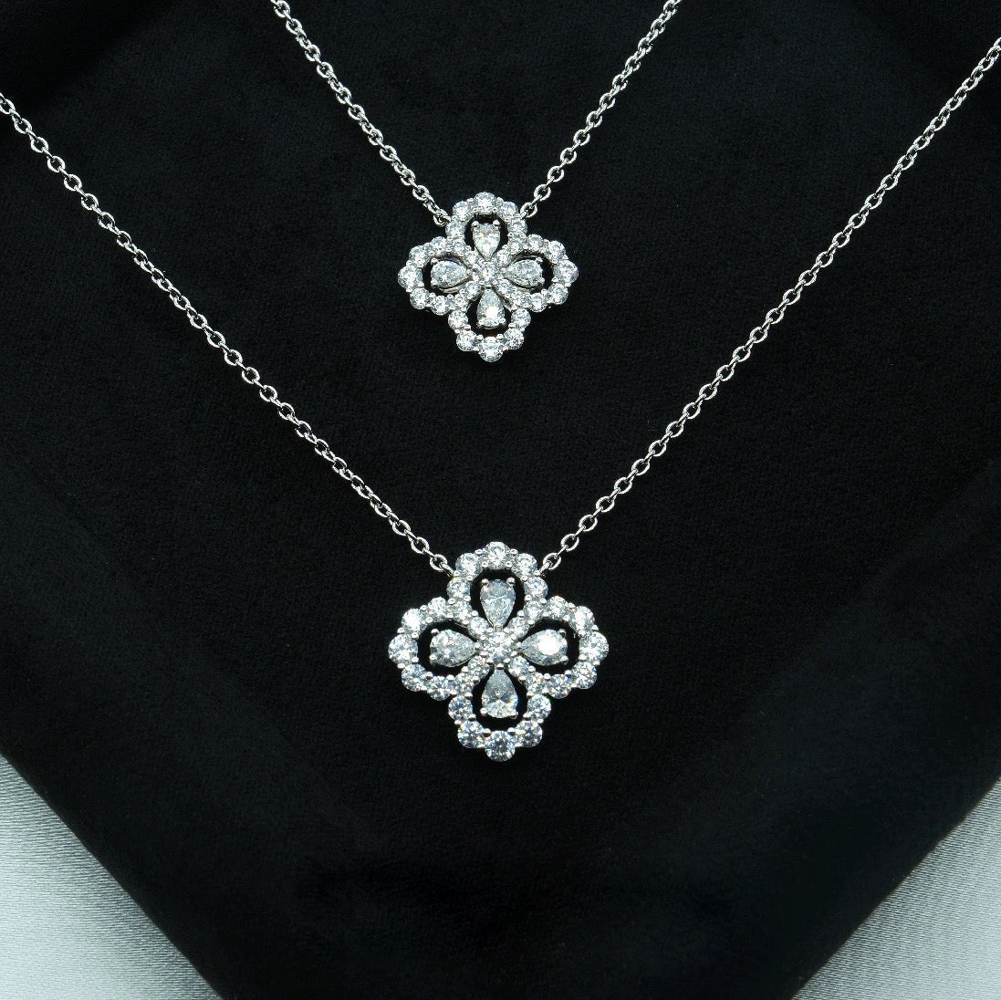 [Clover]LOOP NECKLACE FULL MOTIF DIAMOND COMBINATION
