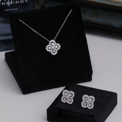 [Clover]LOOP NECKLACE FULL MOTIF DIAMOND COMBINATION