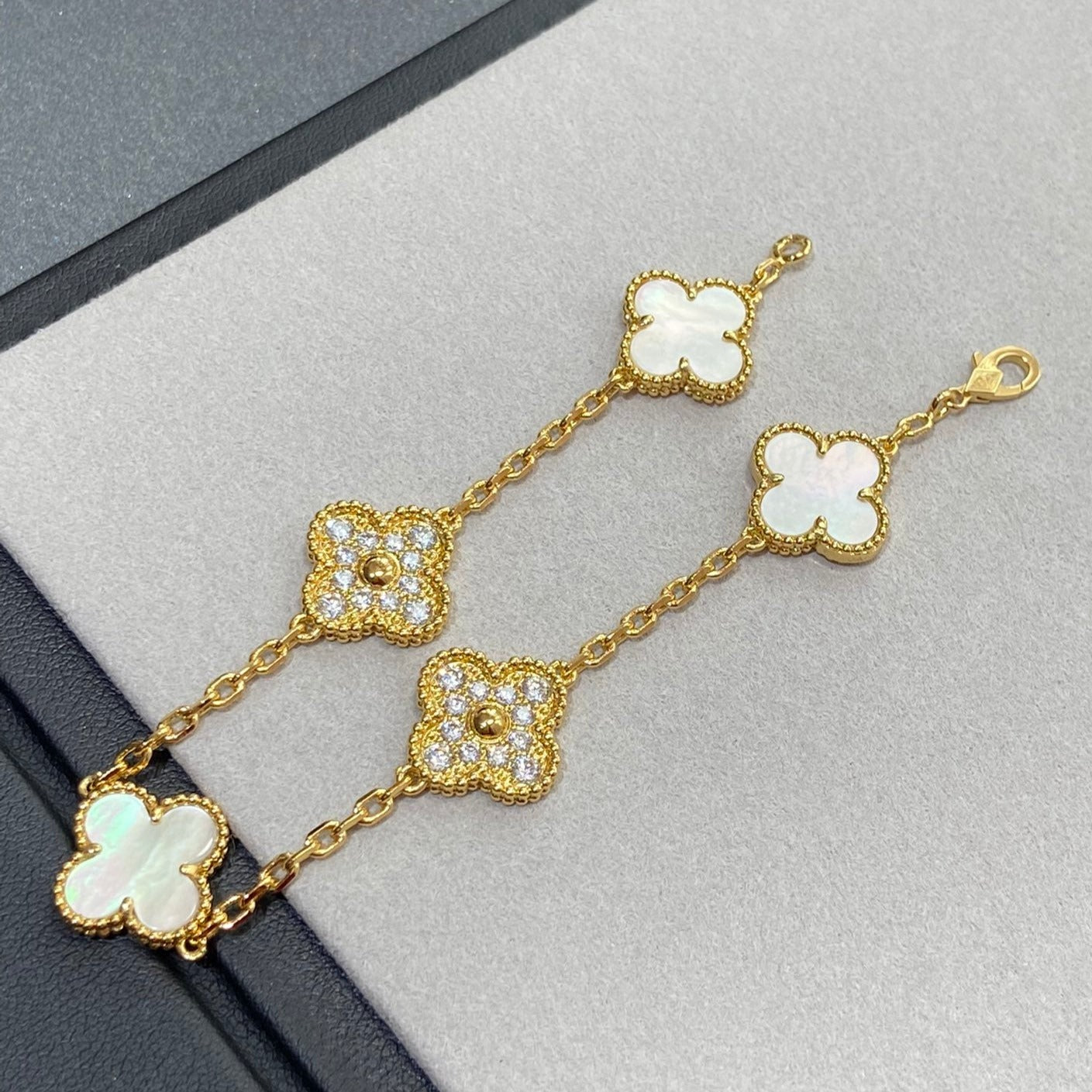[Clover]CLOVER BRACELET 5 MOTIF WHITE MOP DIAMOND