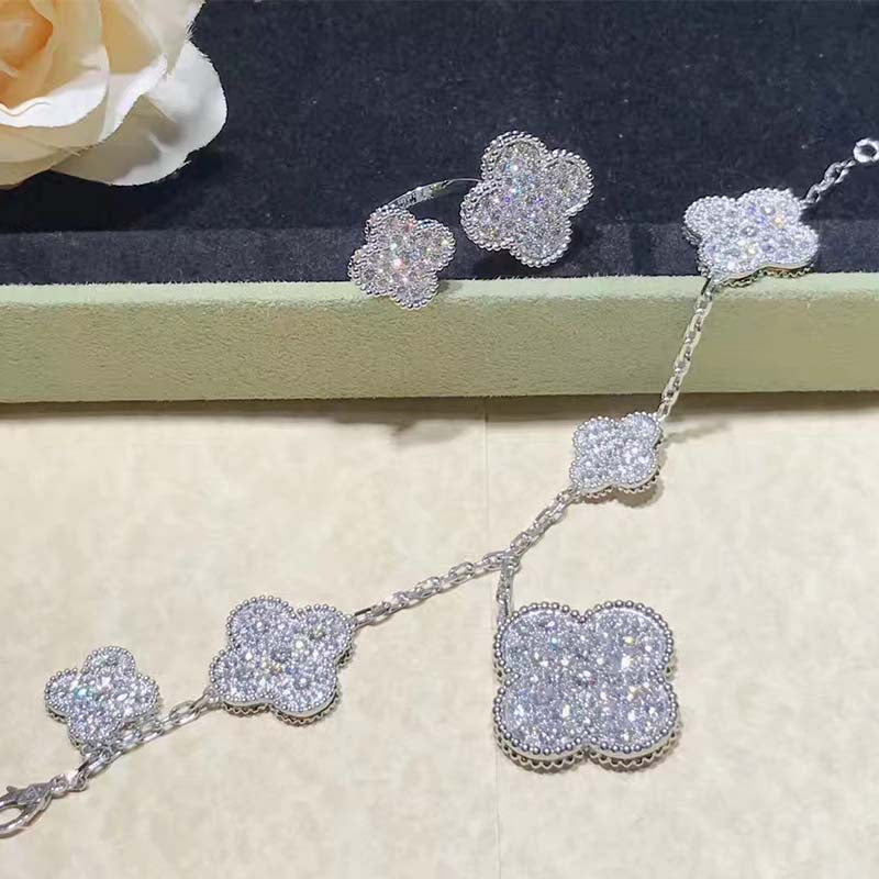 [Clover]CLOVER 6 MOTIFS SILVER DIAMOND BRACELET