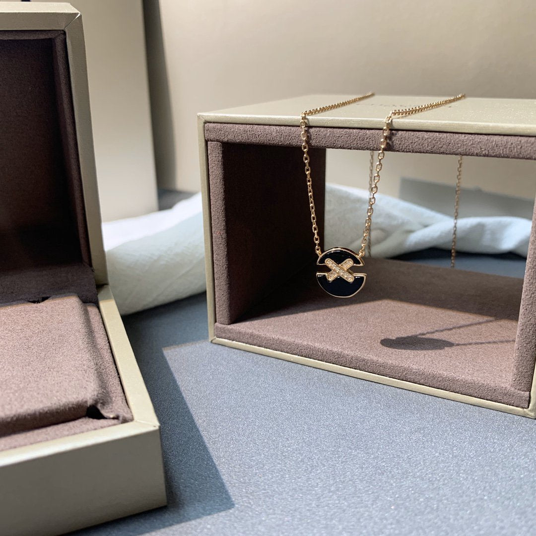 [Clover]JEUX DE PINK GOLD DIAMOND NECKLACE