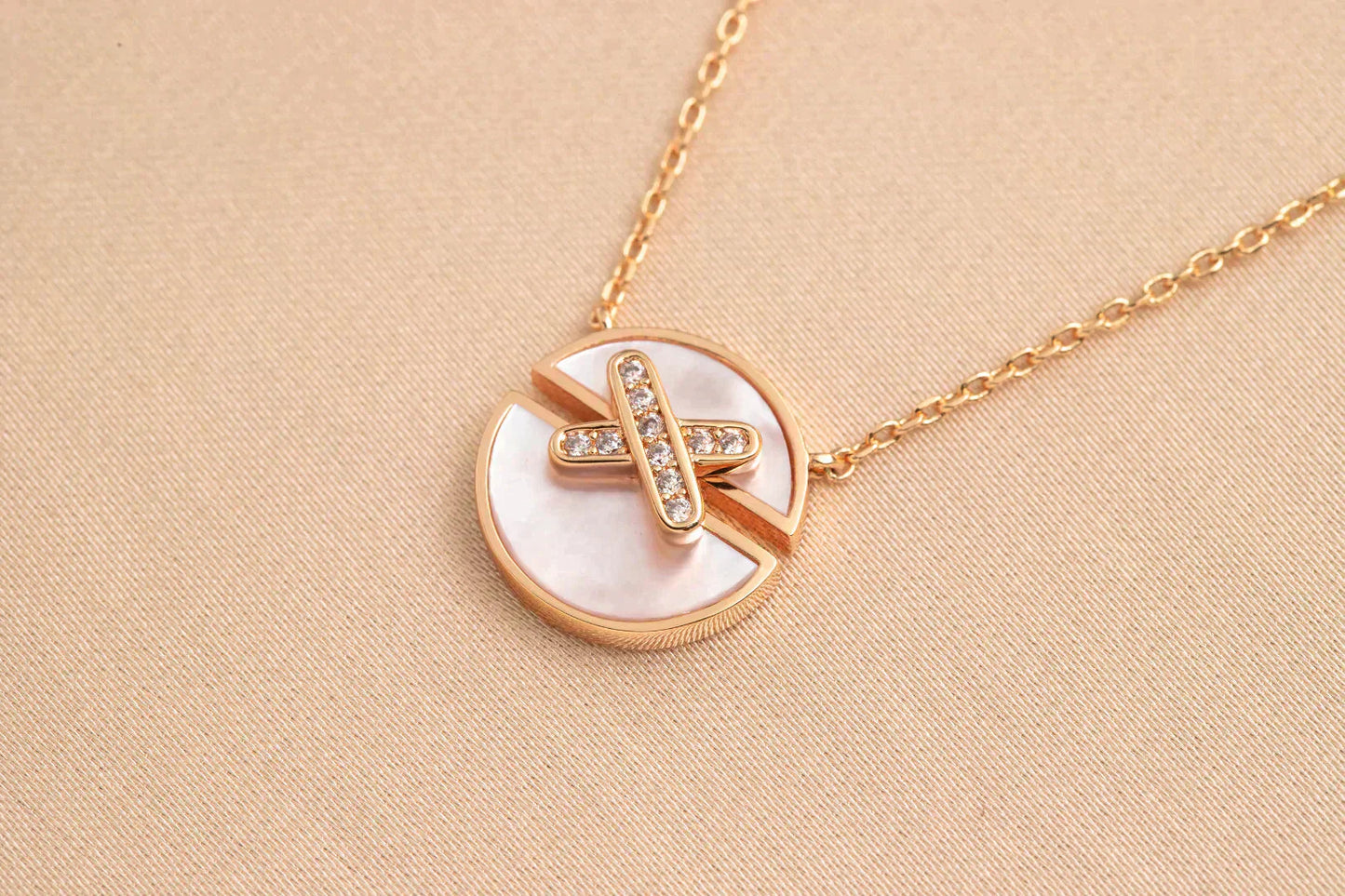 [Clover]JEUX DE ROSE GOLD DIAMOND NECKLACE
