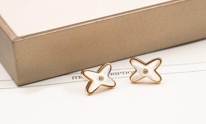 [Clover]JEUX DE WHITE MOP PINK GOLD DIAMOND EARRINGS