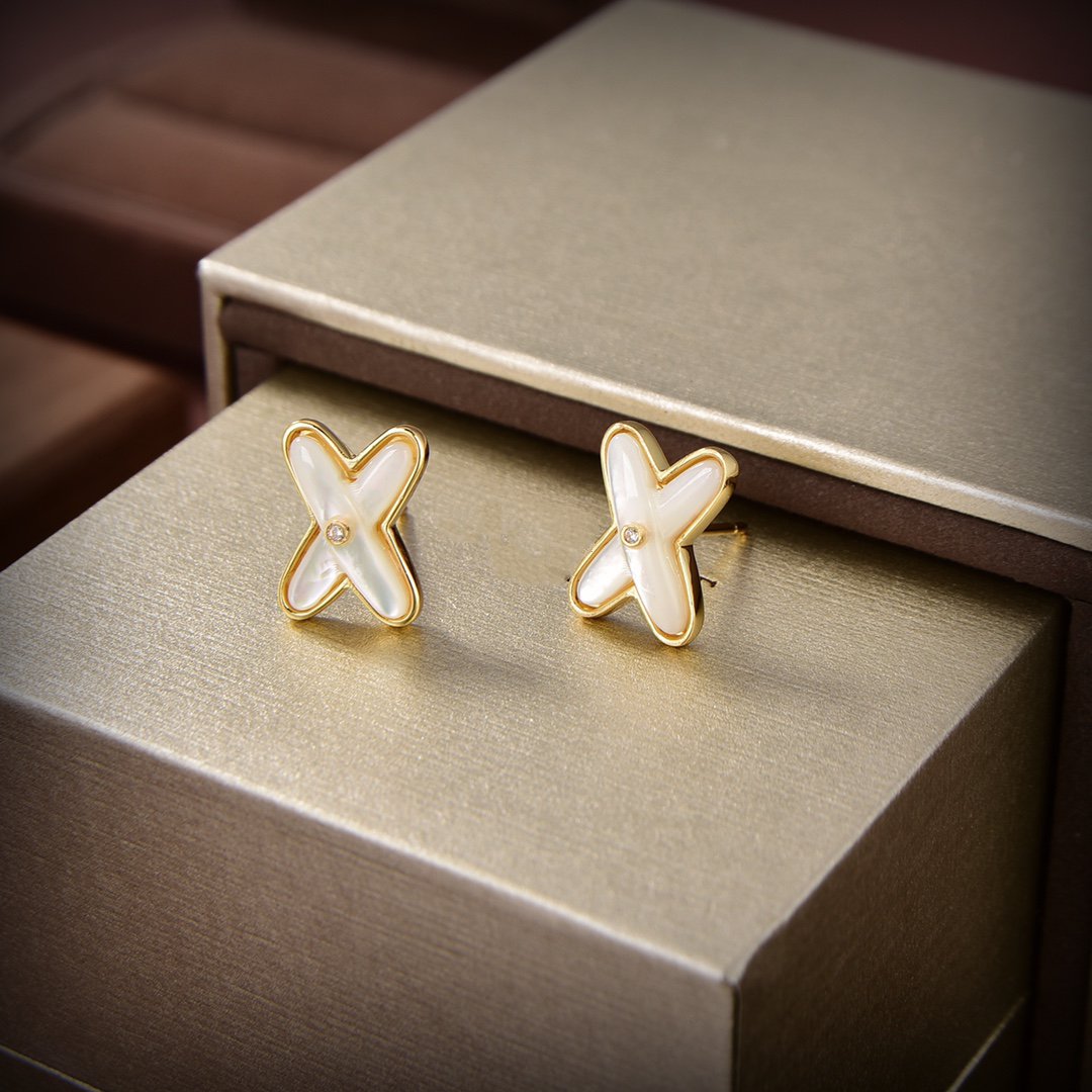 [Clover]JEUX DE WHITE MOP GOLD DIAMOND EARRINGS