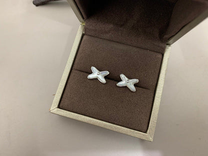 [Clover]JEUX DE WHITE MOP SILVER DIAMOND EARRINGS