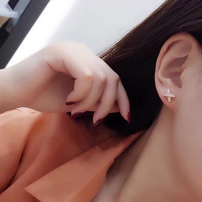 [Clover]JEUX DE GOLD DIAMOND EARRINGS