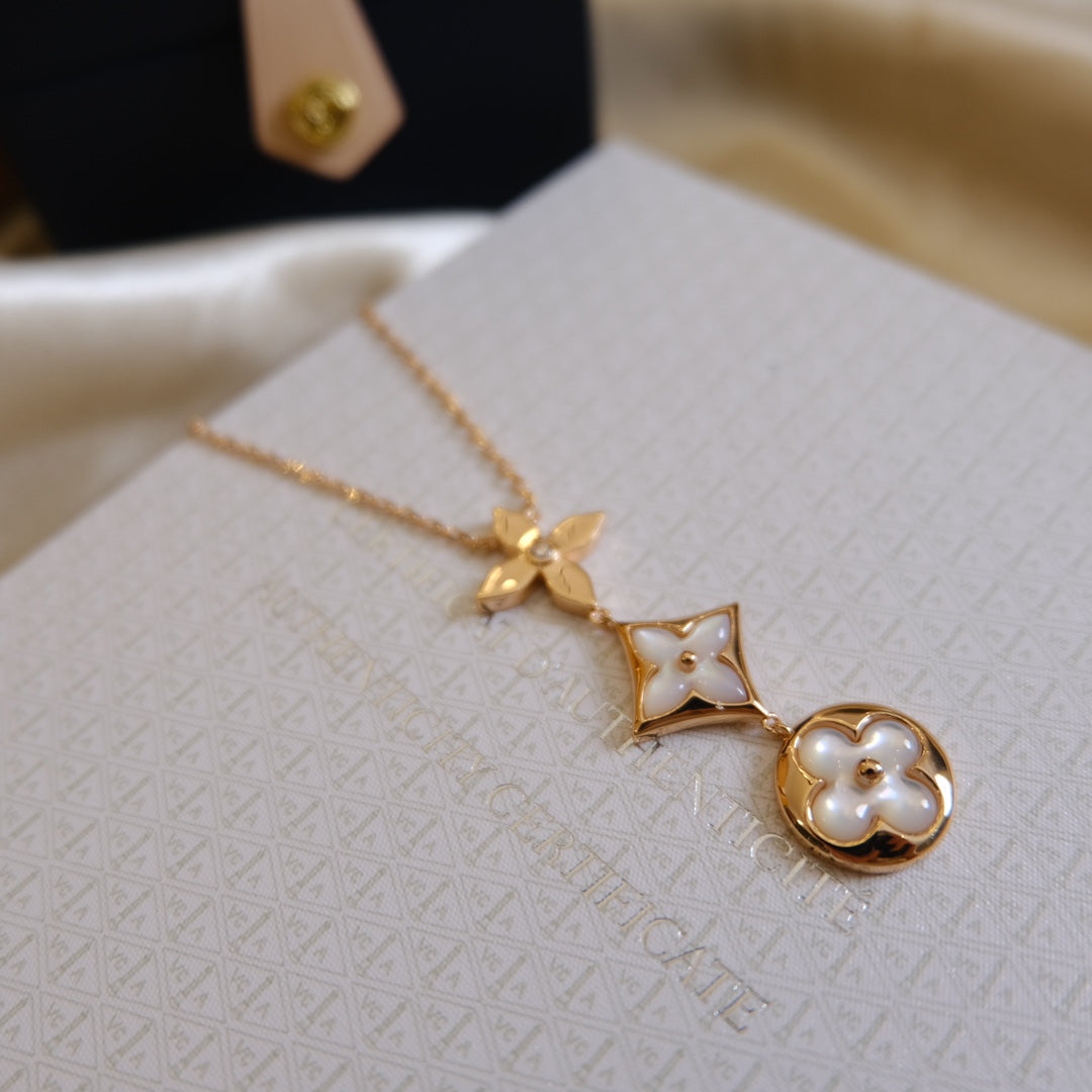 [Clover]COLOR BLOSSOM LARIAT NECKLACE PINK GOLD WHITE MOTHER PEARL AND DIAMOND