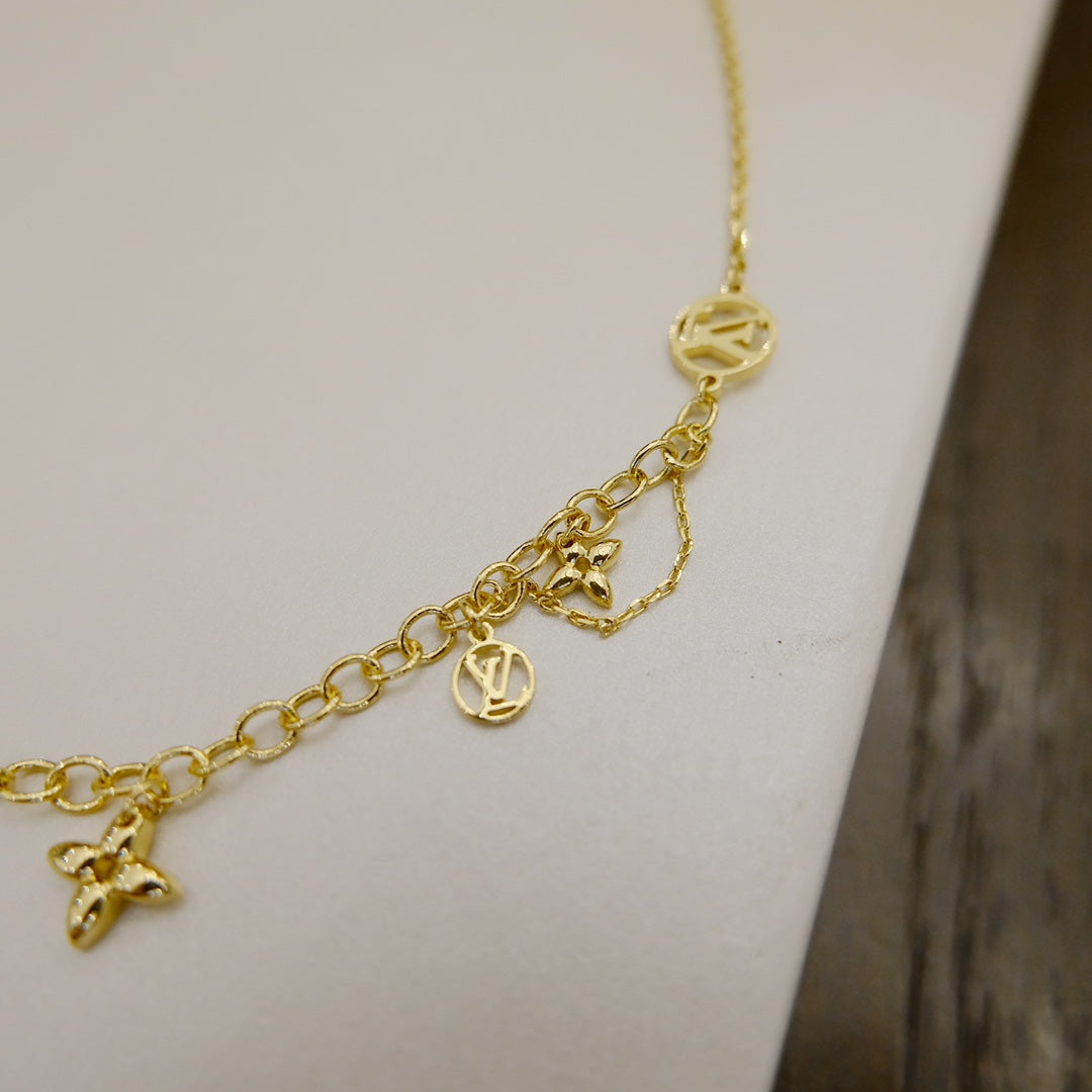 [Clover]BLOOMING SUPPLE NECKLACE BRASS