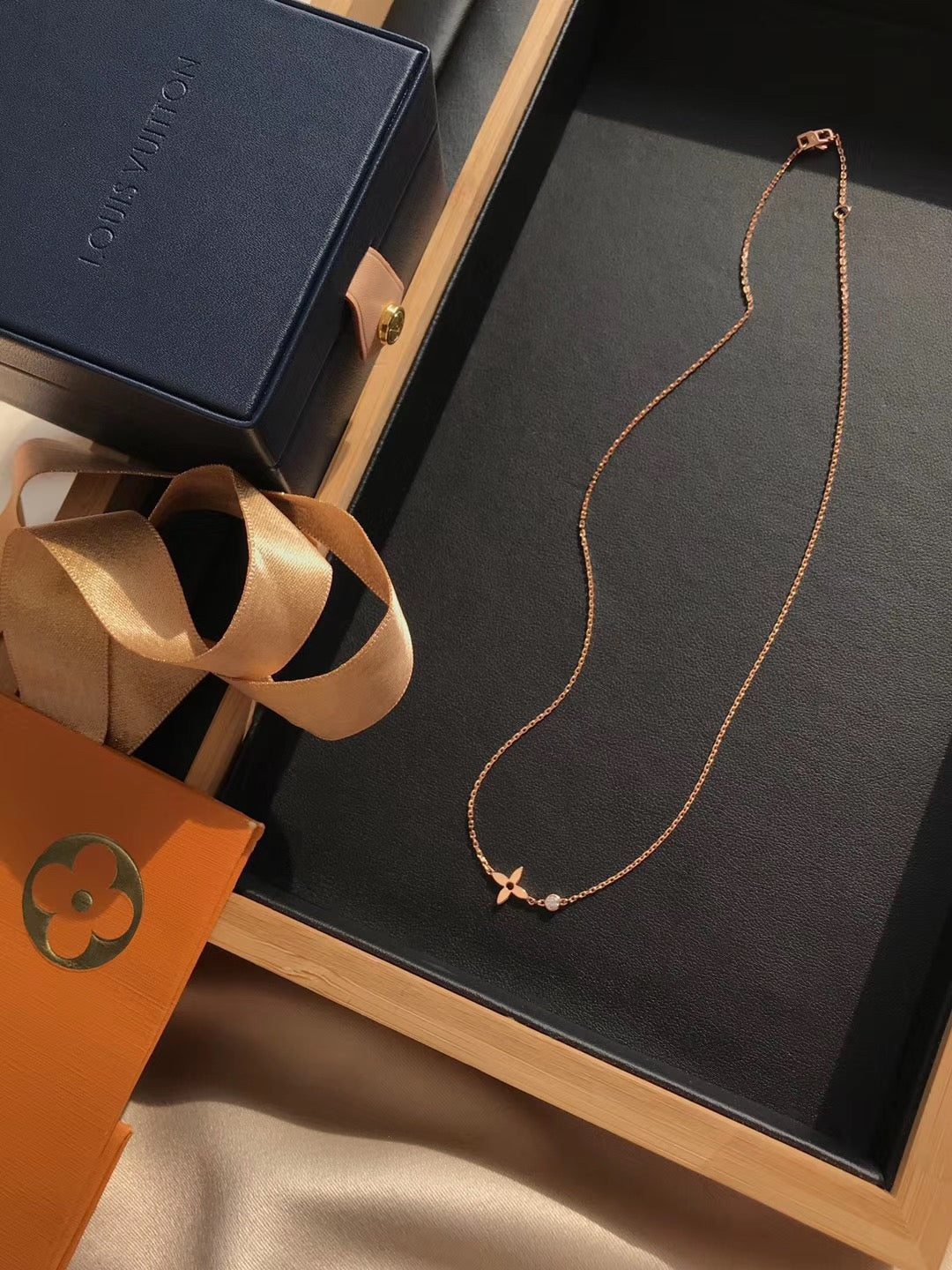 [Clover]BLOSSOM PENDANT PINK GOLD AND DIAMOND