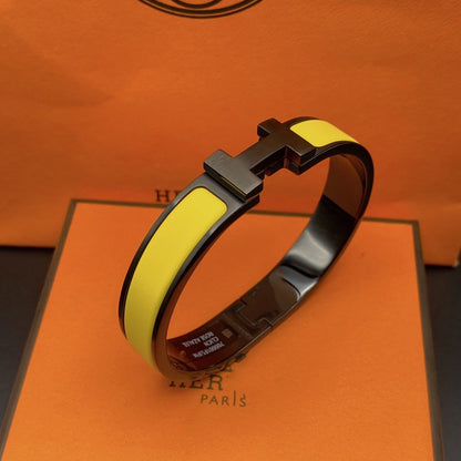 [Clover]CLIC HM SO BLACK YELLOW BRACELET