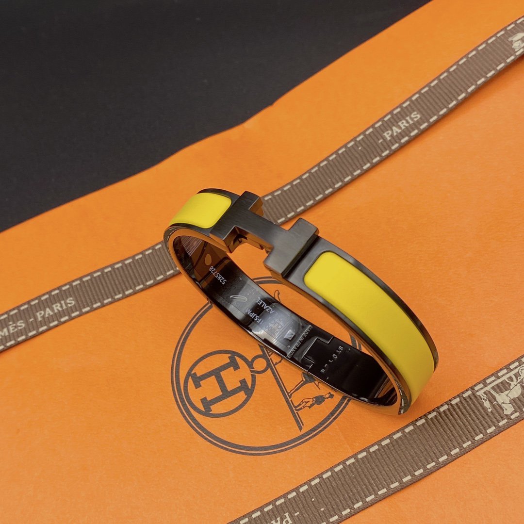 [Clover]CLIC HM SO BLACK YELLOW BRACELET