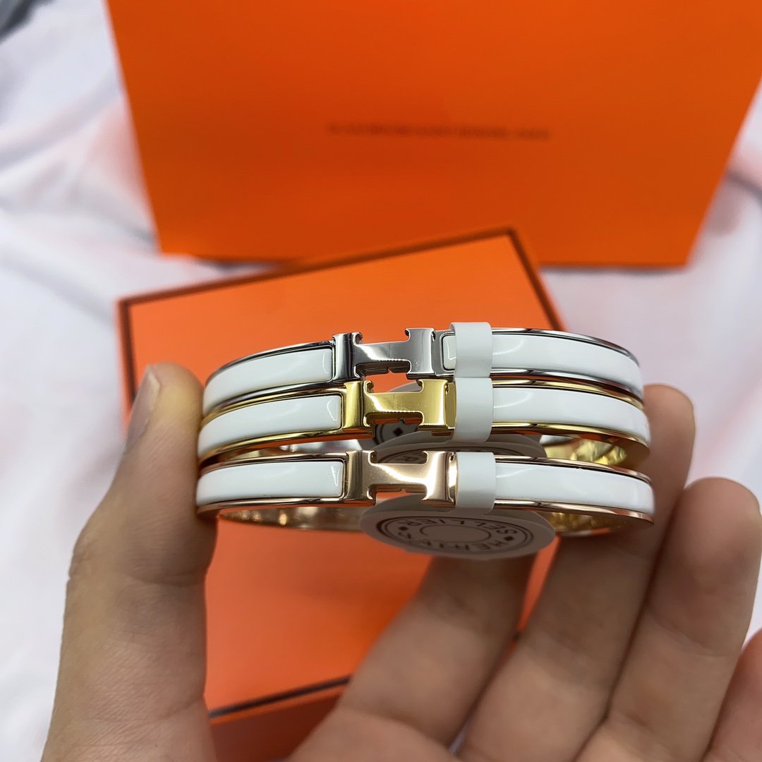 [Clover]CLASSIC HM CLIC WHITE 8MM ENAMEL BRACELET