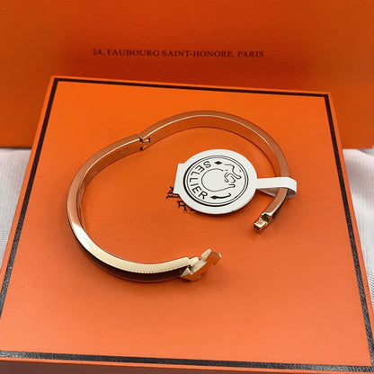 [Clover]CLASSIC HM CLIC BLACK 8MM ENAMEL BRACELET