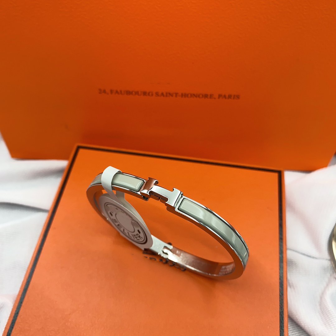 [Clover]CLASSIC HM CLIC GREEN 8MM ENAMEL BRACELET