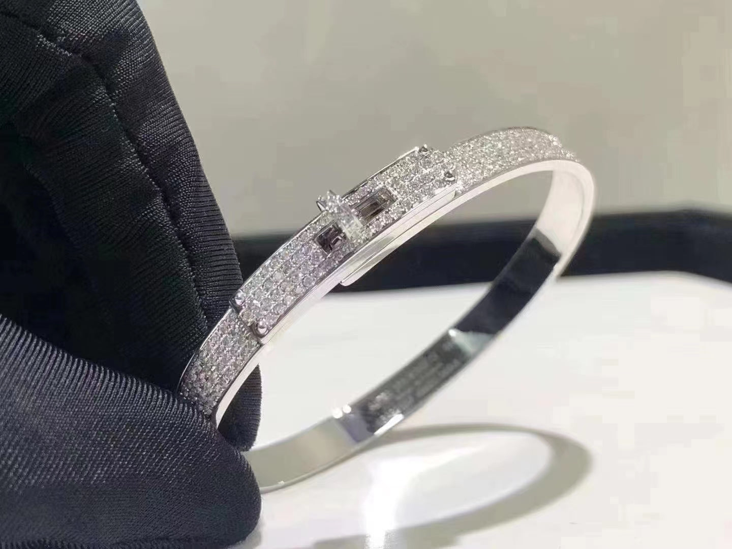 [Clover]HM KELLY BRACELET IN SILVER AND FULL PAVE DIAMOND