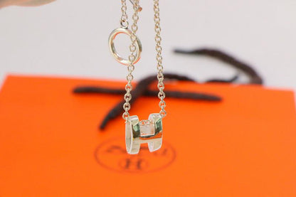 [Clover]HM NECKLACE H LETTER OVAL SERIES