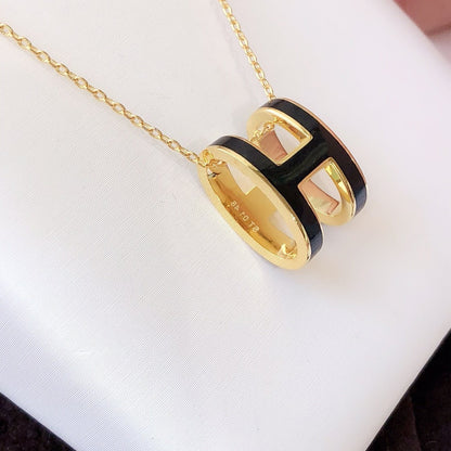 [Clover]HM CLIC BLACK ENAMEL GOLD NECKLACE