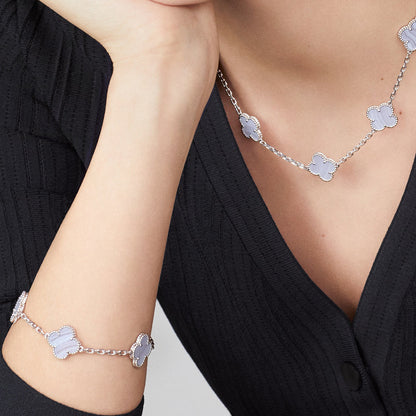 [Clover]CLOVER 10 MOTIFS BLUE CHALCEDONY NECKLACE