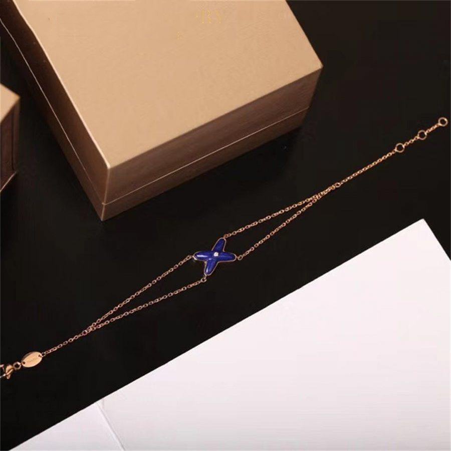 [Clover]Hollow Design Four-Leaf Clover Flower Shape Ring