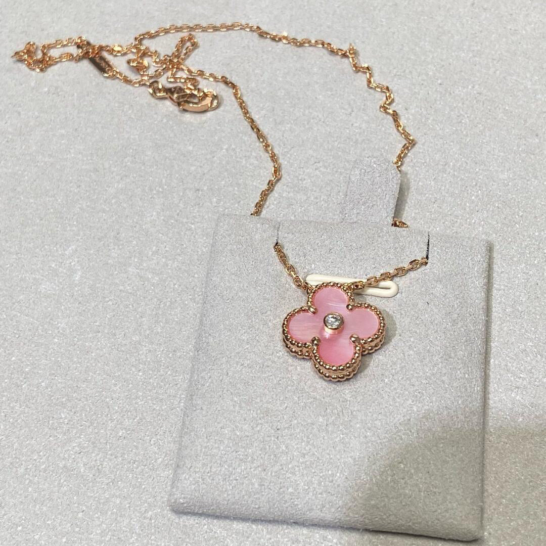 [Clover]CLOVER 15MM DIAMOND PINK MOP NECKLACE