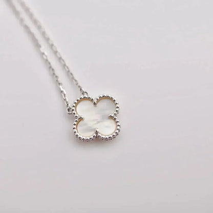 [Clover]CLOVER  15MM WHITE MOTHER-OF-PEARL SILVER