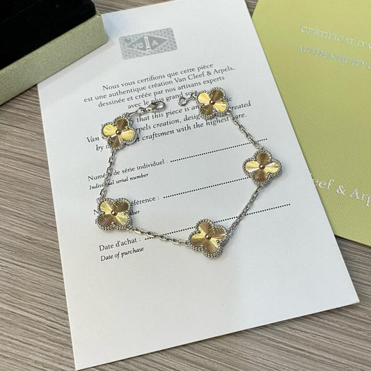 [Clover]CLOVER  5 MOTIFS  CHRISTMAS LIMITED EDITION BRACELET