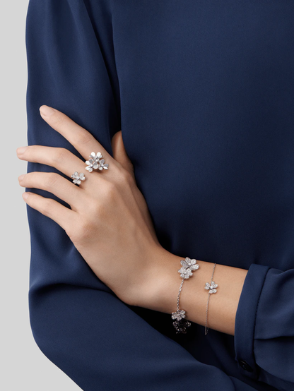 [Clover]FRIVOLE SILVER FLOWER DIAMOND BRACELET