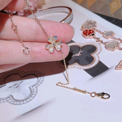 [Clover]FRIVOLE GOLD FLOWER DIAMOND BRACELET