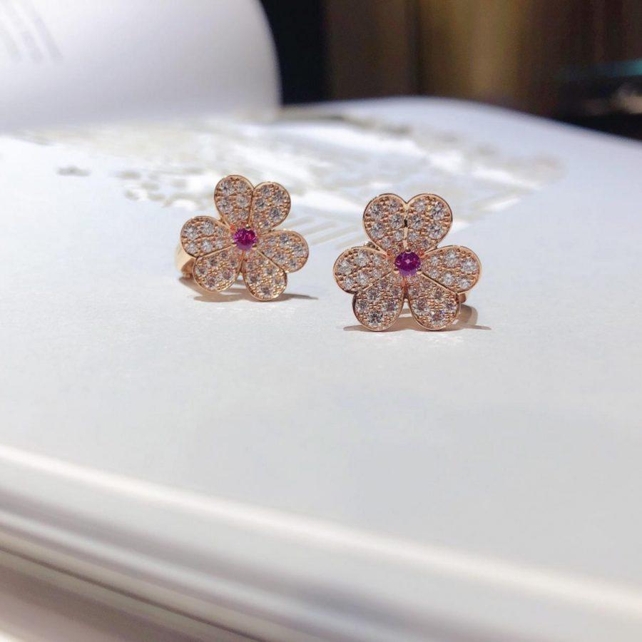 [Clover]FRIVOLE PINK GOLD FLOWER DIAMOND EARRINGS