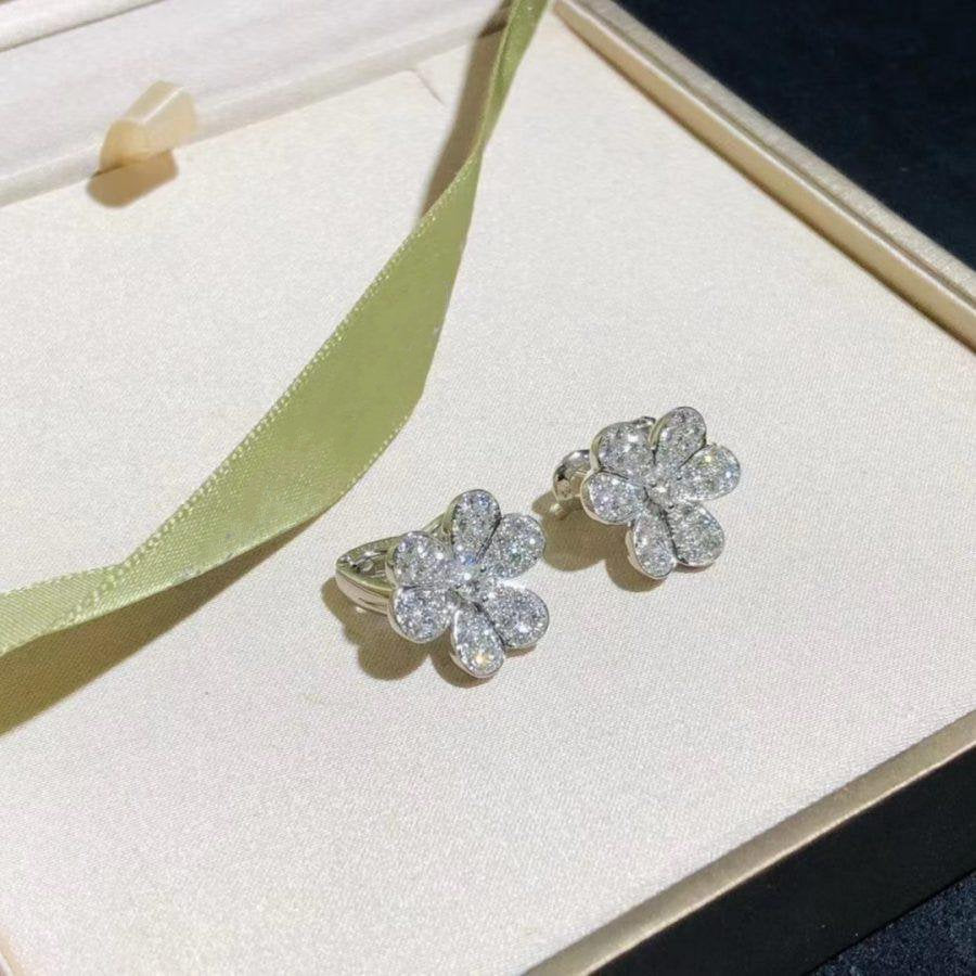 [Clover]FRIVOLE SILVER FLOWER DIAMOND EARRINGS
