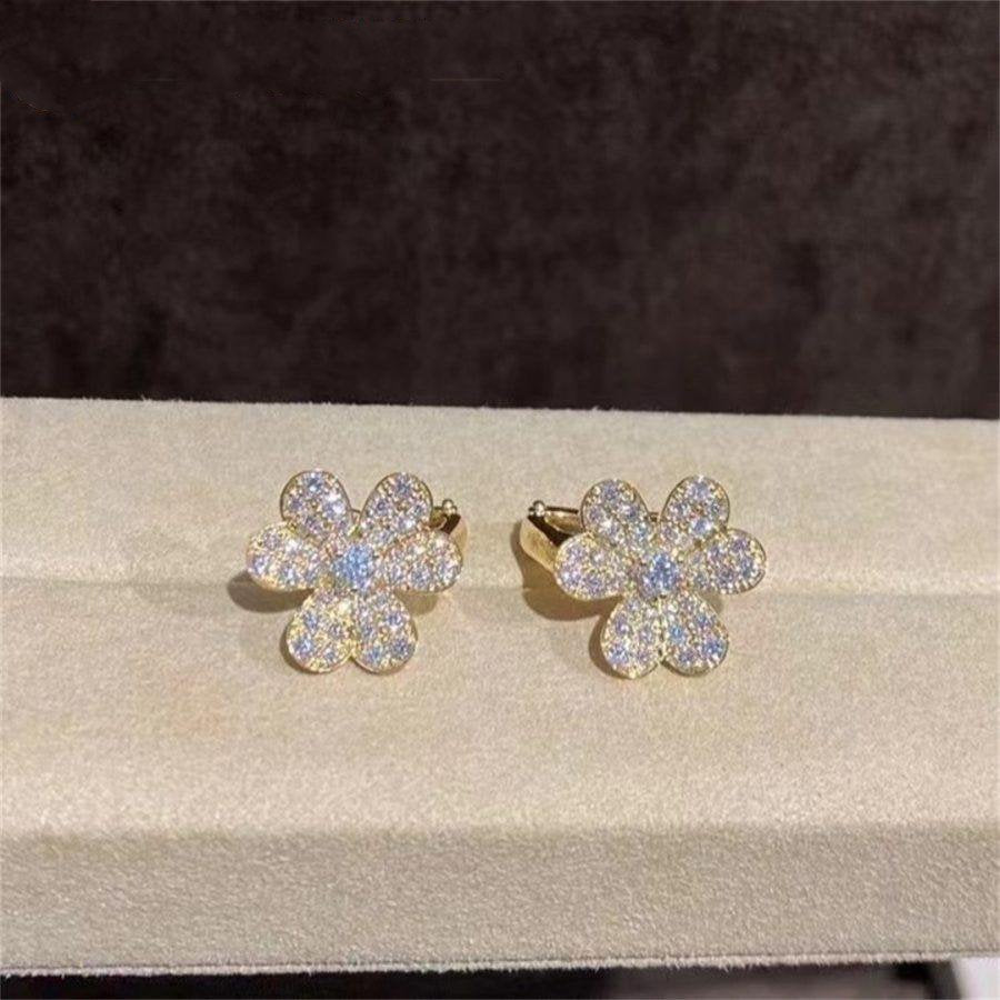 [Clover]FRIVOLE GOLD FLOWER DIAMOND EARRINGS