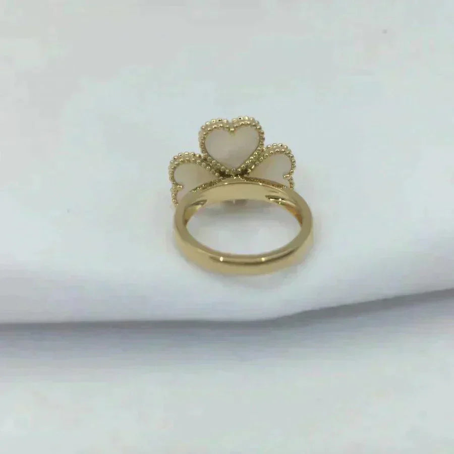 [Clover]SWEET CLOVER WHITE MOP RING