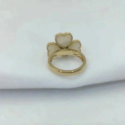 [Clover]SWEET CLOVER WHITE MOP RING