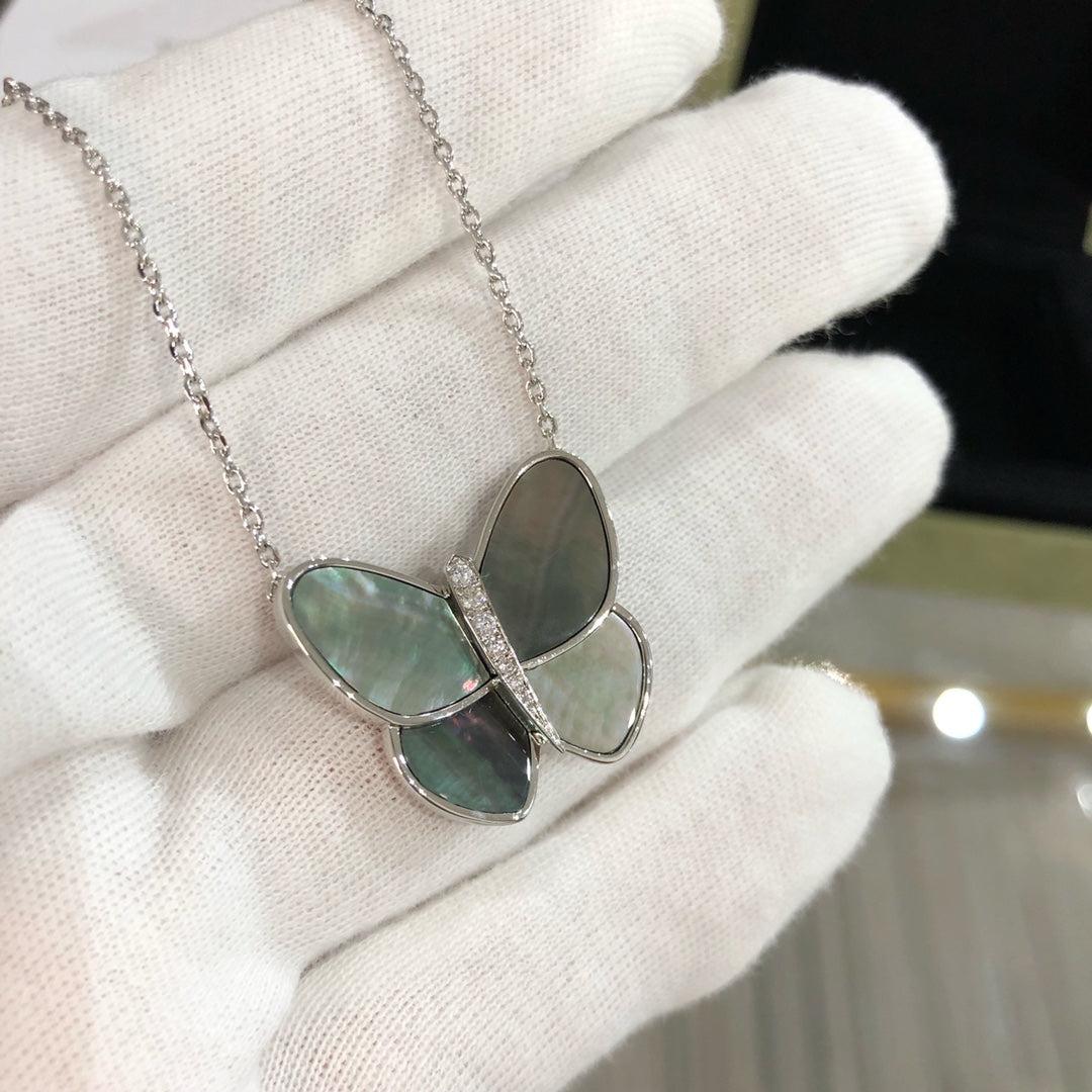 [Clover]LARGE BUTTERFLY SILVER PENDANT DIAMOND NECKLACE