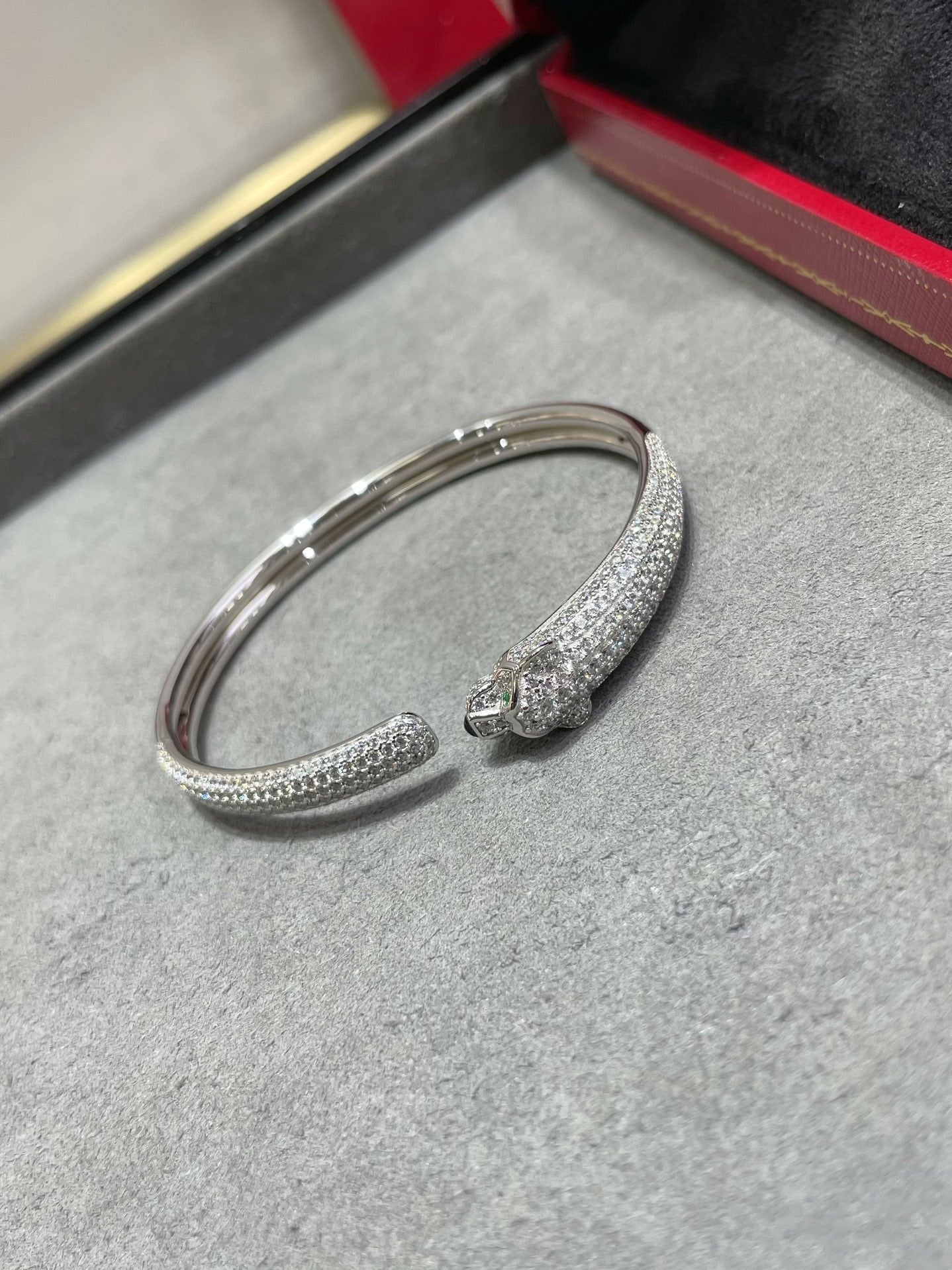 [Clover]PANTHERE FULL DIAMOND OPEN BRACELET