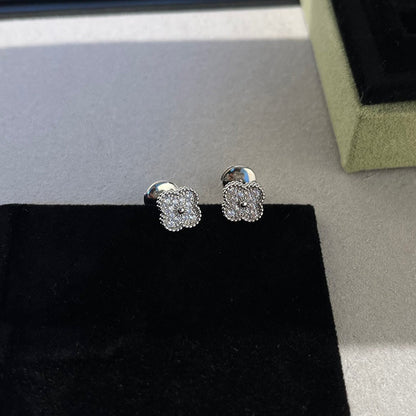 [Clover]CLOVER MINI DIAMOND STUD EARRINGS