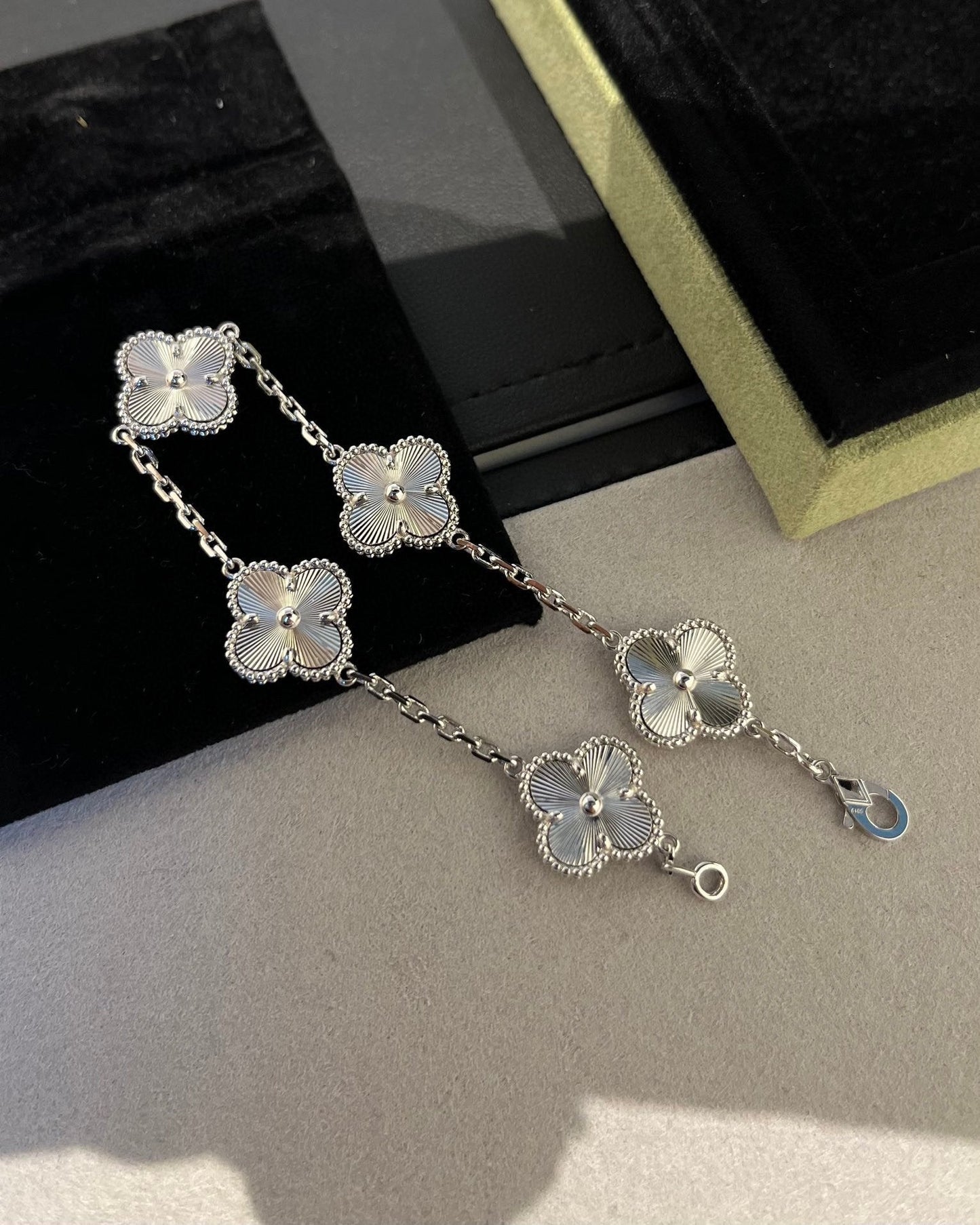 [Clover]CLOVER SILVER 5 MOTIFS BRACELET